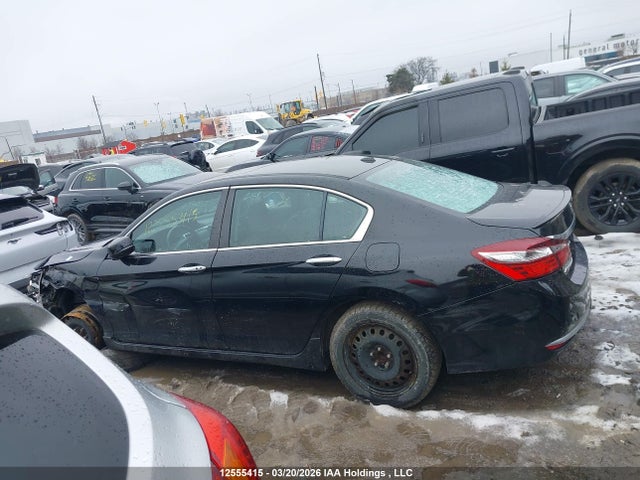 1HGCR2F06HA803943 Honda Accord Touring
