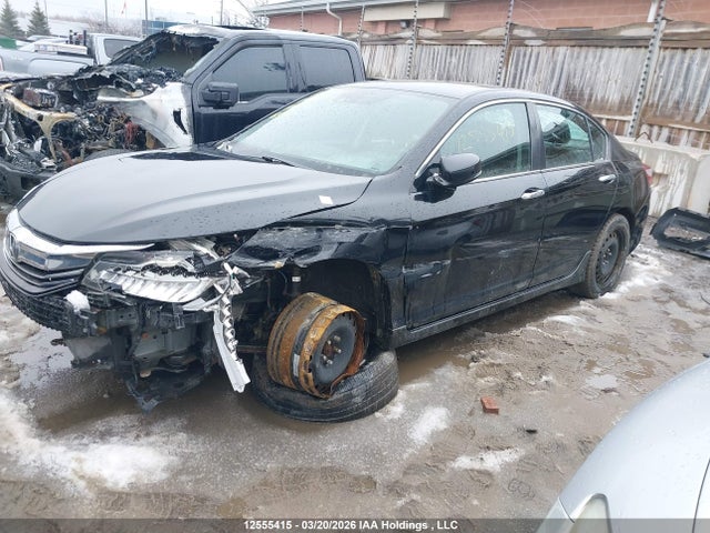 1HGCR2F06HA803943 Honda Accord Touring