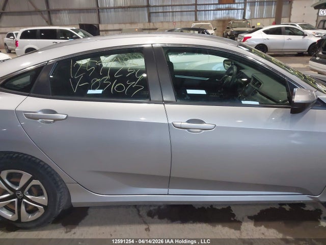 2HGFC2F55JH031047 Honda Civic