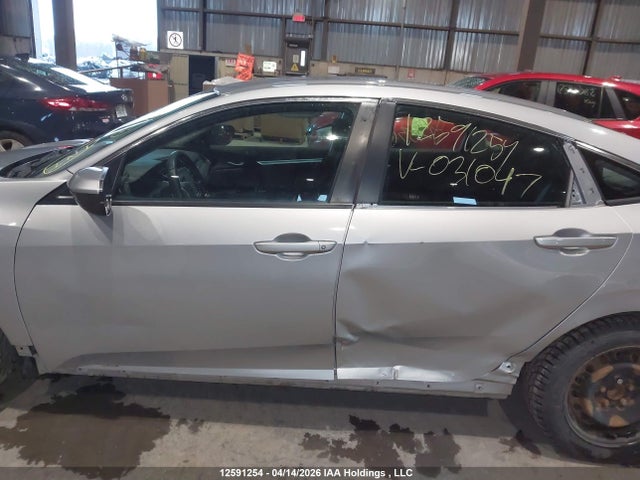 2HGFC2F55JH031047 Honda Civic