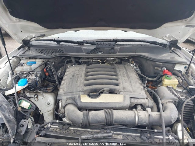 Porsche Cayenne 2018 WP1AA2A24JKA00164 Image 10