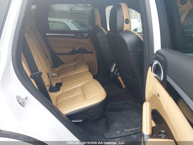 Porsche Cayenne 2018 WP1AA2A24JKA00164 Image 8