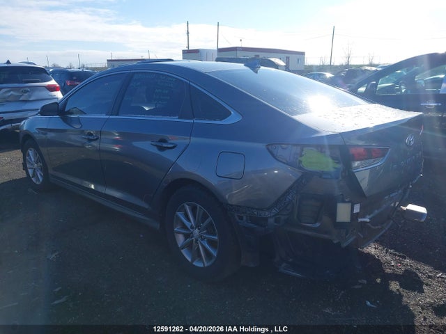 5NPE24AF4JH617612 Hyundai SONATA SE