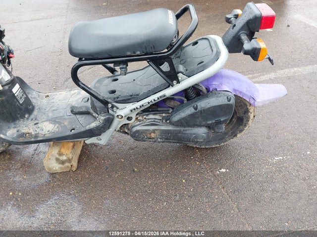 JH2AF5822NK800419 Honda NPS50