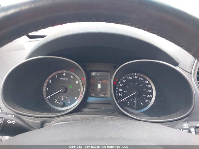 5XYZU3LB7HG435078 Hyundai Santa Fe Sport 2.4 Premium