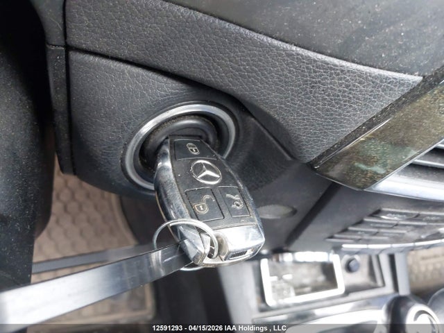 2013 Mercedes-benz C 350 4matic მანქანა იყიდება აუქციონზე, vin: WDDGF8JB1DA801585, აუქციონის ნომერი: 12591293