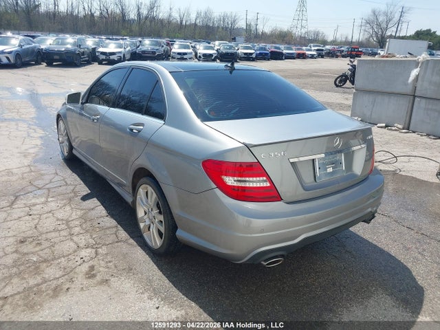 2013 Mercedes-benz C 350 4matic მანქანა იყიდება აუქციონზე, vin: WDDGF8JB1DA801585, აუქციონის ნომერი: 12591293