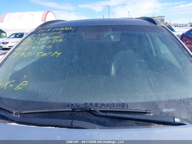 KM8J3CA44HU330416 Hyundai Tucson Limited/sport And Eco/se