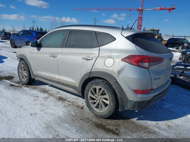 KM8J3CA44HU330416 Hyundai Tucson Limited/sport And Eco/se
