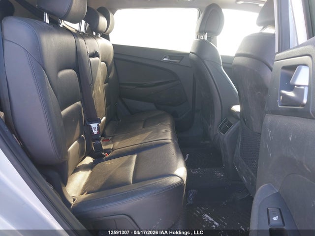 KM8J3CA44HU330416 Hyundai Tucson Limited/sport And Eco/se