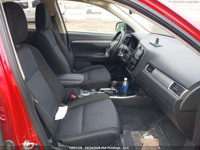 JA4JZ3AX9HZ608589 Mitsubishi Outlander