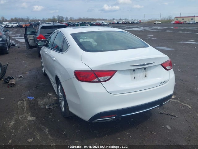 2015 Chrysler 200 C მანქანა იყიდება აუქციონზე, vin: 1C3CCCCG0FN515983, აუქციონის ნომერი: 12591351