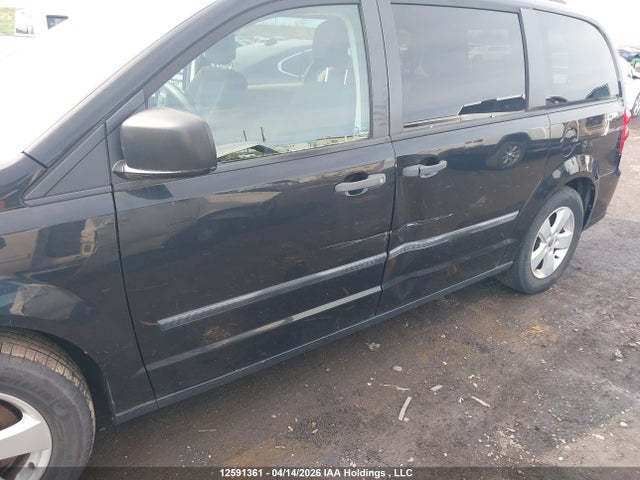 2C4RDGBG0ER456043 Dodge Grand Caravan Se
