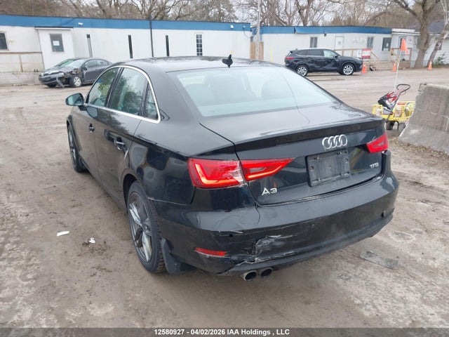 12580927 :رقم المزاد ، WAUCCRFF9F1010207 vin ، 2015 Audi A3 1.8t Progressiv مزاد بيع