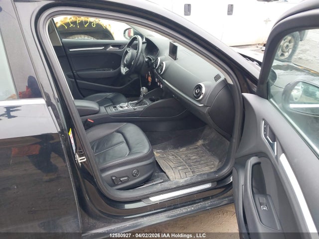 12580927 :رقم المزاد ، WAUCCRFF9F1010207 vin ، 2015 Audi A3 1.8t Progressiv مزاد بيع