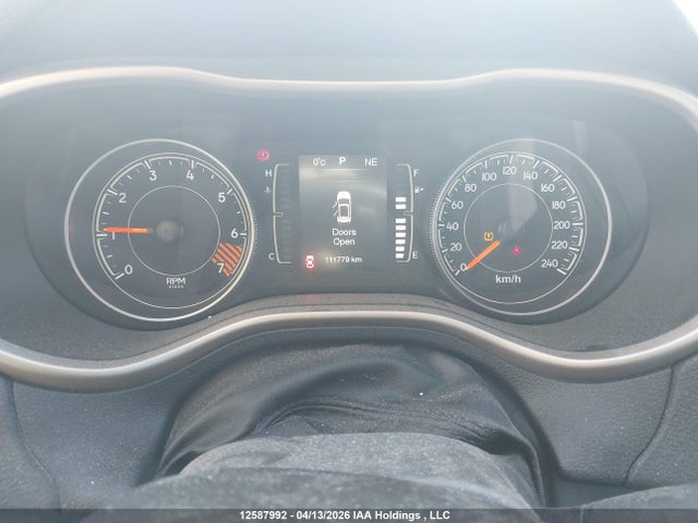 1C4PJLAB7FW525348 Jeep Cherokee Sport