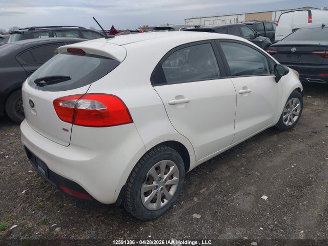 12591386 :رقم المزاد ، KNADM5A37D6812004 vin ، 2013 Kia Rio Ex/lx/lx+/sx مزاد بيع