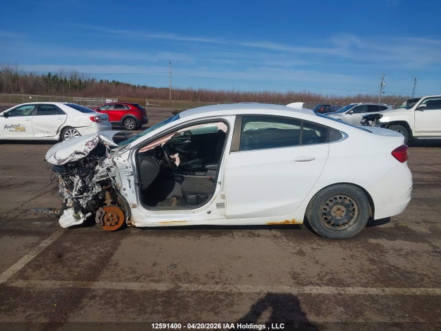 2018 Chevrolet Cruze Lt Auto მანქანა იყიდება აუქციონზე, vin: 1G1BE5SM3J7240880, აუქციონის ნომერი: 12591400
