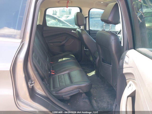 12591405 :رقم المزاد ، 1FADP5BU7DL528400 vin ، 2013 Ford C-max Sel مزاد بيع