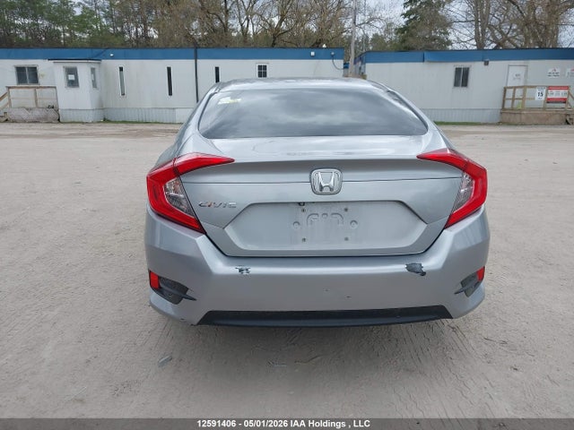 Продажа на аукционе авто 2016 Honda Civic Ex, vin: 2HGFC1F4XGH114015, номер лота: 12591406