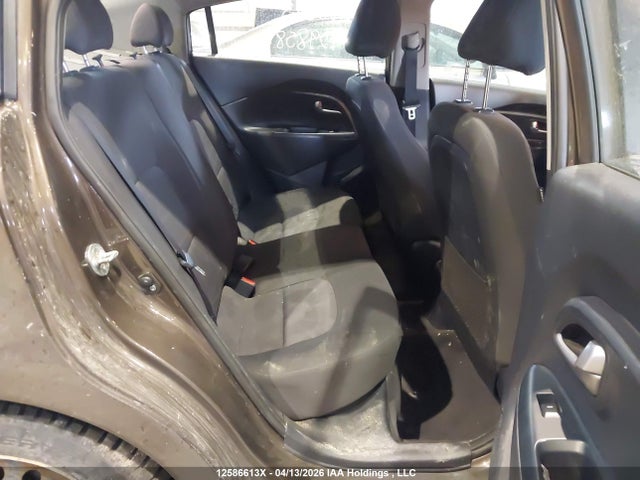12586613 :رقم المزاد ، KNADM4A32F6429858 vin ، 2015 Kia Rio Ex/ex+/lx/lx+/sx مزاد بيع