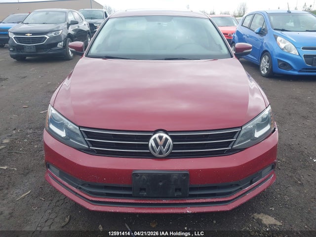 12591414 :رقم المزاد ، 3VWLA7AJ2FM264396 vin ، 2015 Volkswagen Jetta 2.0 Tdi Highline مزاد بيع
