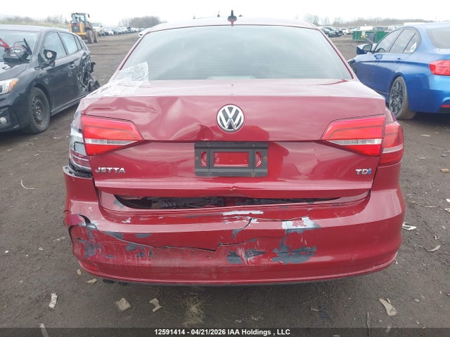 12591414 :رقم المزاد ، 3VWLA7AJ2FM264396 vin ، 2015 Volkswagen Jetta 2.0 Tdi Highline مزاد بيع