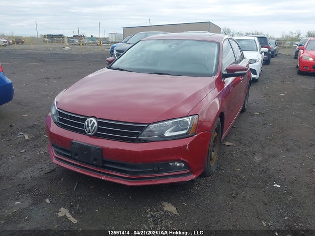 12591414 :رقم المزاد ، 3VWLA7AJ2FM264396 vin ، 2015 Volkswagen Jetta 2.0 Tdi Highline مزاد بيع