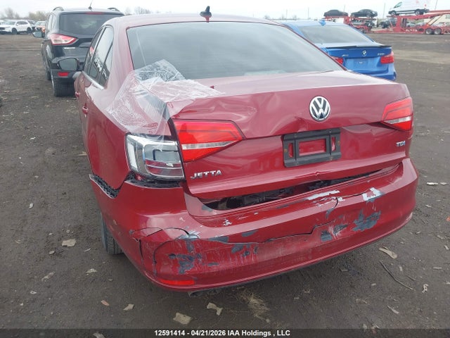 12591414 :رقم المزاد ، 3VWLA7AJ2FM264396 vin ، 2015 Volkswagen Jetta 2.0 Tdi Highline مزاد بيع