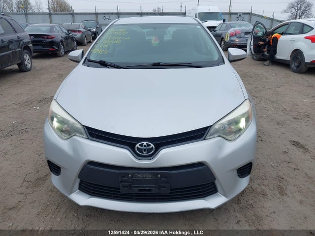 12591424 :رقم المزاد ، 2T1BURHE1FC408118 vin ، 2015 Toyota Corolla مزاد بيع