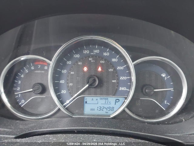12591424 :رقم المزاد ، 2T1BURHE1FC408118 vin ، 2015 Toyota Corolla مزاد بيع