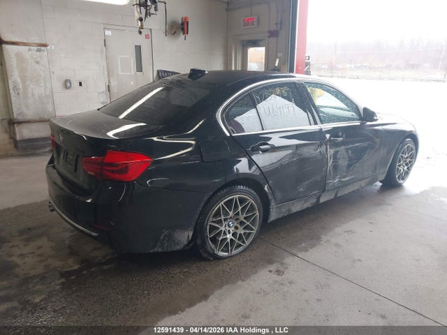WBA8D9G30HNU64199 BMW 330i Xdrive