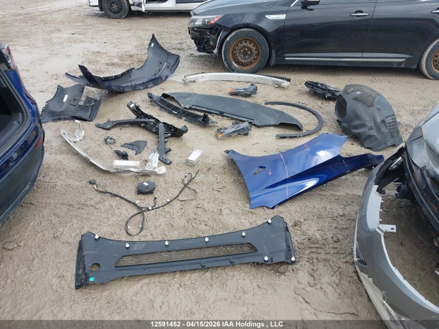 Tesla Model Y 2024 LRWYGDFD2RC672294 Image 12