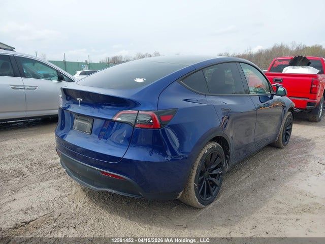 Tesla Model Y 2024 LRWYGDFD2RC672294 Image 4