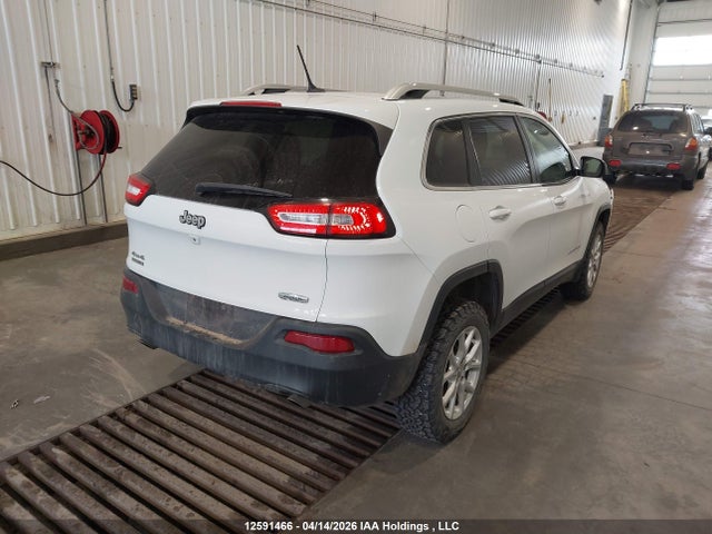 12591466 :رقم المزاد ، 1C4PJMCS0EW156950 vin ، 2014 Jeep Cherokee Latitude مزاد بيع