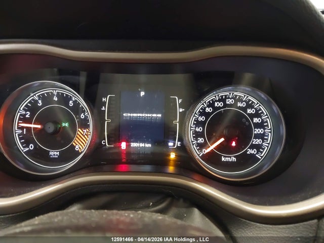 12591466 :رقم المزاد ، 1C4PJMCS0EW156950 vin ، 2014 Jeep Cherokee Latitude مزاد بيع