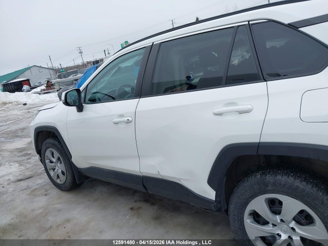 Продажа на аукционе авто 2021 Toyota Rav4 Le, vin: 2T3B1RFV2MC146528, номер лота: 12591480
