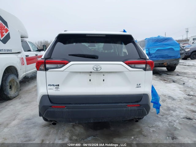 Продажа на аукционе авто 2021 Toyota Rav4 Le, vin: 2T3B1RFV2MC146528, номер лота: 12591480