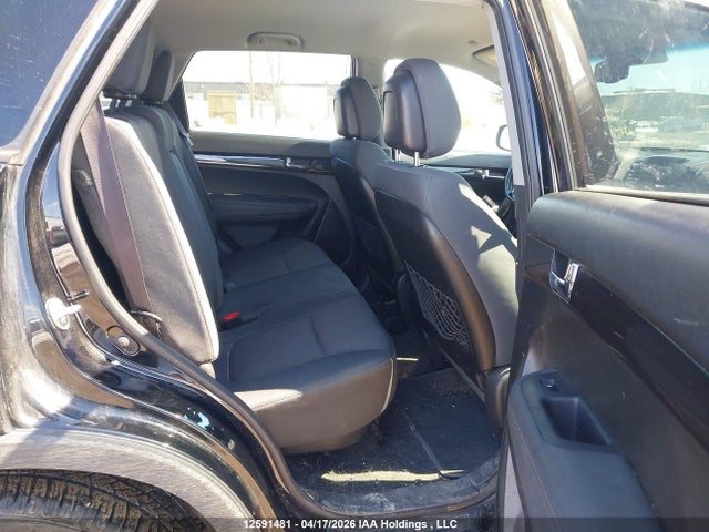 Продажа на аукционе авто 2013 Kia Sorento Lx V6, vin: 5XYKTDA24DG420304, номер лота: 12591481