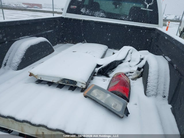 Aukcja sprzedaży 2004 Chevrolet Silverado K2500 Heavy Duty, vin: 1GCHK29104E161221, numer aukcji: 12591488
