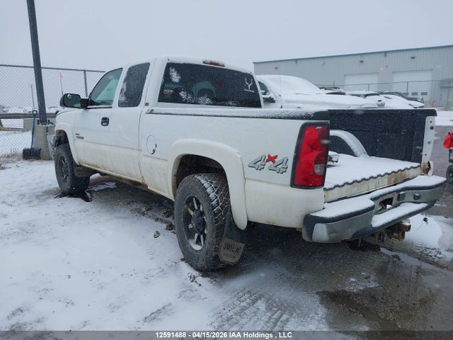 Aukcja sprzedaży 2004 Chevrolet Silverado K2500 Heavy Duty, vin: 1GCHK29104E161221, numer aukcji: 12591488