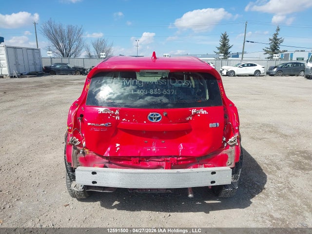 JTDKDTB30G1126174 Toyota PRIUS C