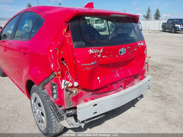 JTDKDTB30G1126174 Toyota PRIUS C