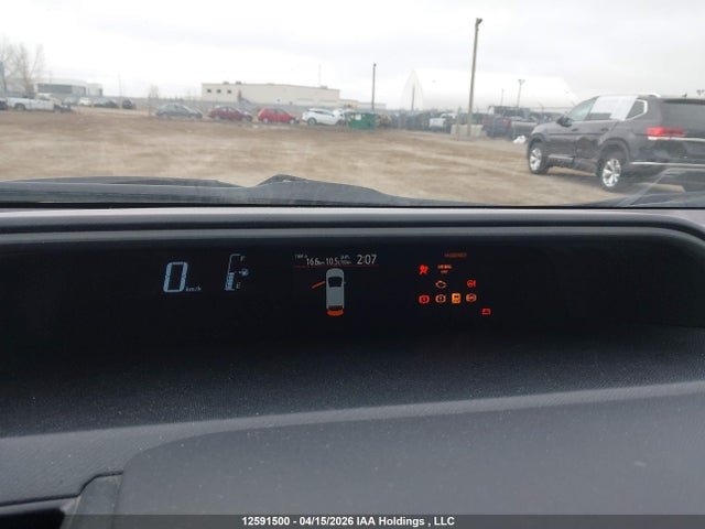 JTDKDTB30G1126174 Toyota PRIUS C
