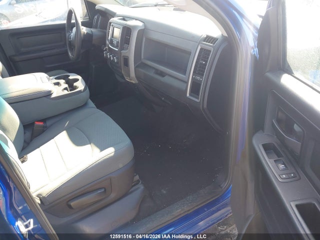 12591516 :رقم المزاد ، 1C6RR7FG7KS731064 vin ، 2019 Ram 1500 Classic Tradesman مزاد بيع