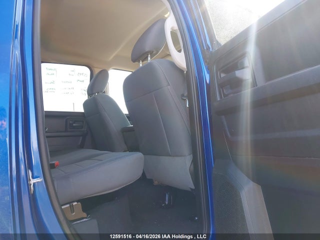 12591516 :رقم المزاد ، 1C6RR7FG7KS731064 vin ، 2019 Ram 1500 Classic Tradesman مزاد بيع