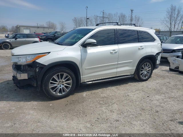 5TDJKRFH4FS129915 Toyota Highlander Xle