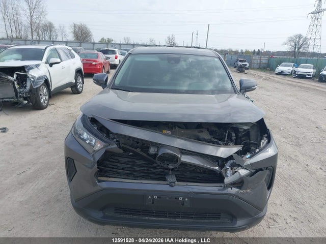2023 Toyota Rav4 Le მანქანა იყიდება აუქციონზე, vin: 2T3B1RFV1PC389879, აუქციონის ნომერი: 12591528