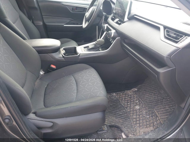 2023 Toyota Rav4 Le მანქანა იყიდება აუქციონზე, vin: 2T3B1RFV1PC389879, აუქციონის ნომერი: 12591528