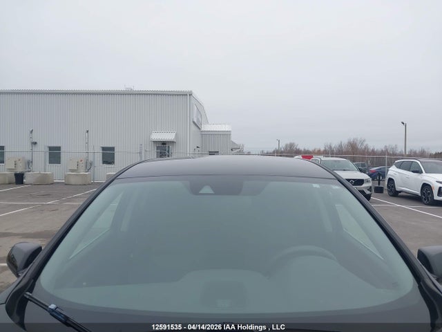 2HKRW2H27JH117604 Honda CR-V LX